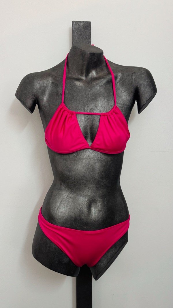 Producto - Bikini doble tira (bando) Fucsia