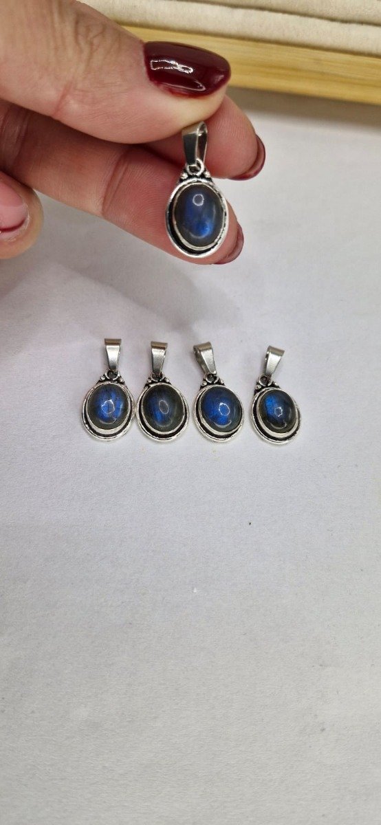 Producto - Dije de Piedra Labradorita Blue con Drope y Cadena de Acero Quirúrgico chico