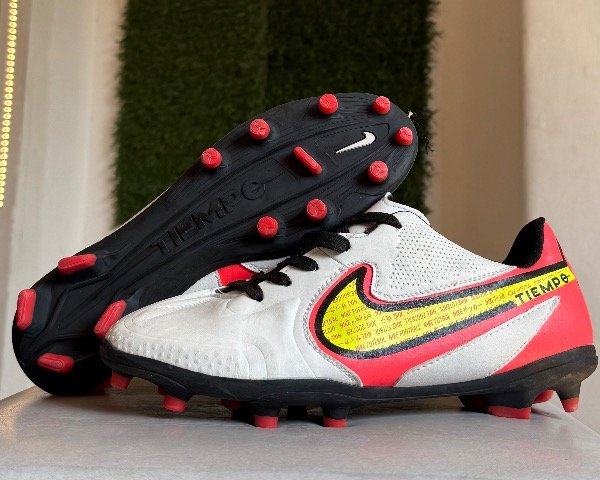 Producto - NIKE TIEMPO GM blanco