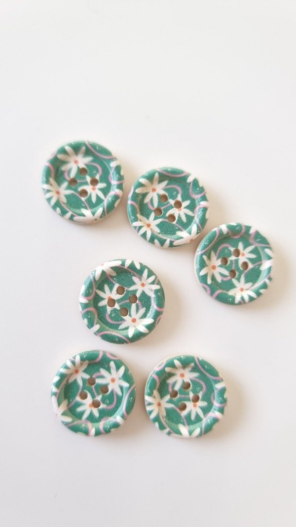 Producto - Botón redonde madera 20mm modelo 8