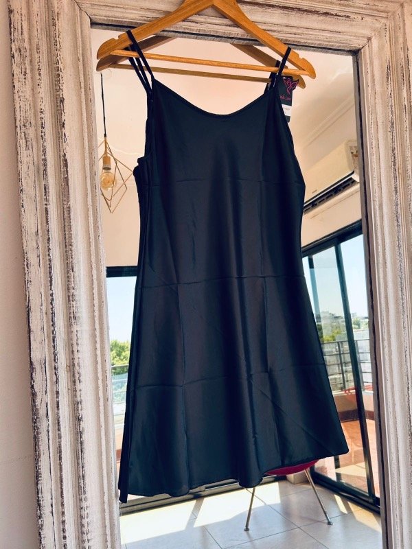 Producto - Camisolín de satén color negro xl / xxl