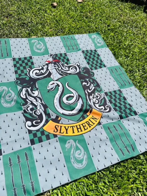 Producto - MANTEL-LONA SLYTHERIN  150CMX150CM