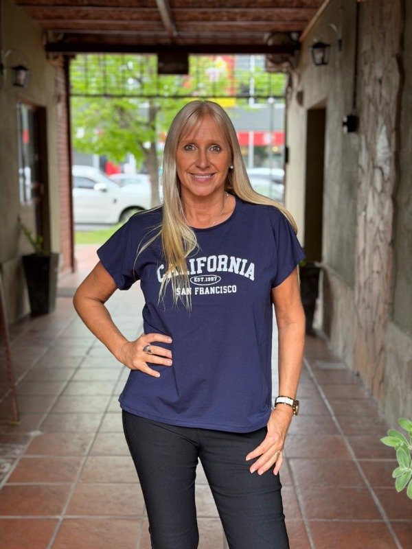 Producto - REMERA SAN FRANCISCO AZUL ALGODON PREMIUM