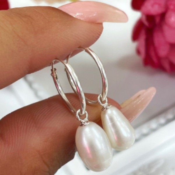 Producto - ARGOLLITA 14MM CON PERLA COLGANTE