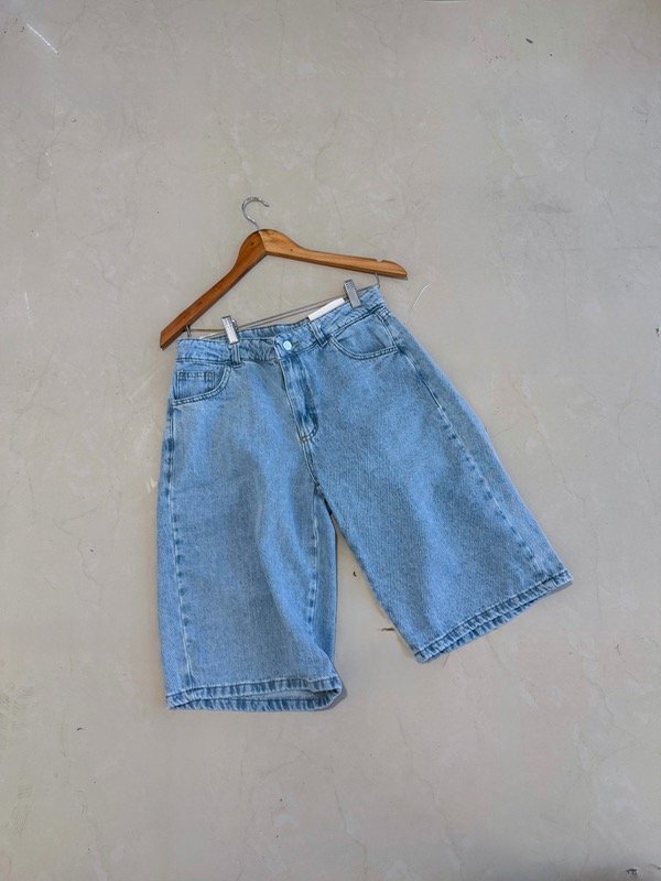 Producto - Bermuda denim basic
