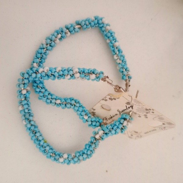 Producto - AROS CORAZÓN MOSTACILLAS CELESTE Y BLANCA