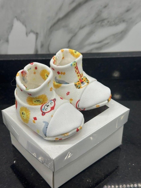 Producto - ESCARPIN NENE Y UNISEX CON CAJA
