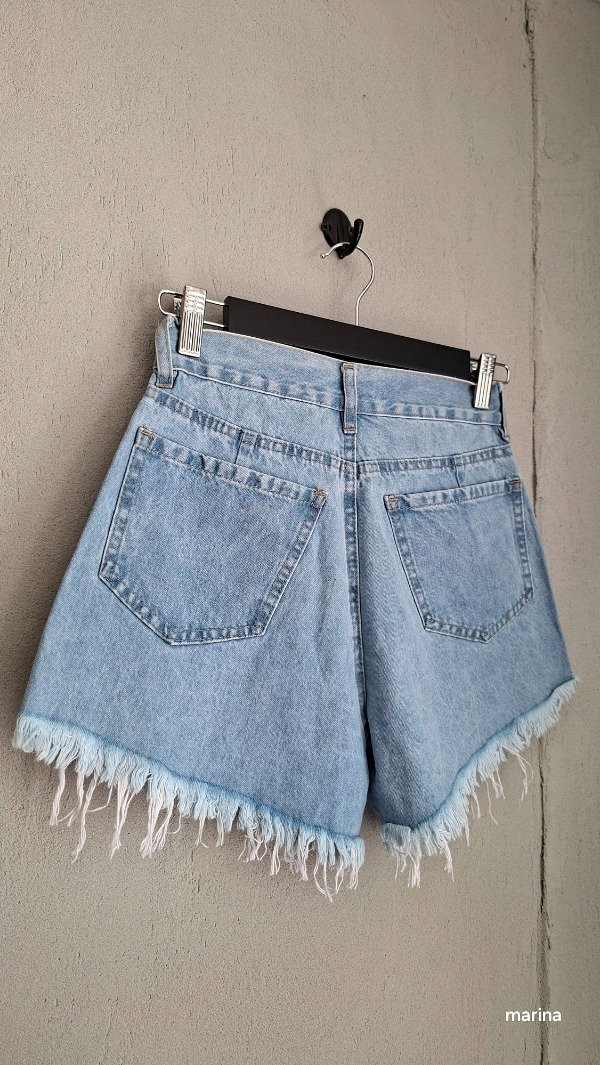Producto - Short celeste con tacha - 1