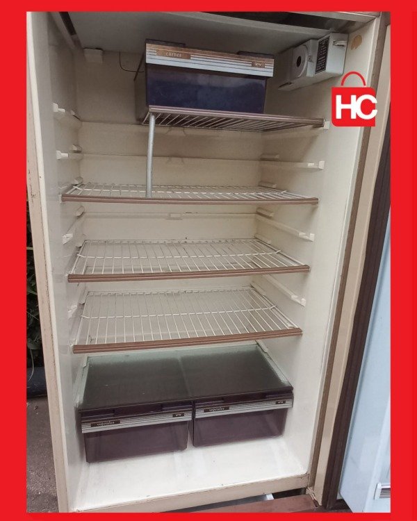 Producto - Heladera de 2 puertas con congelador Saccol Súper fiel y cumplidora - 5
