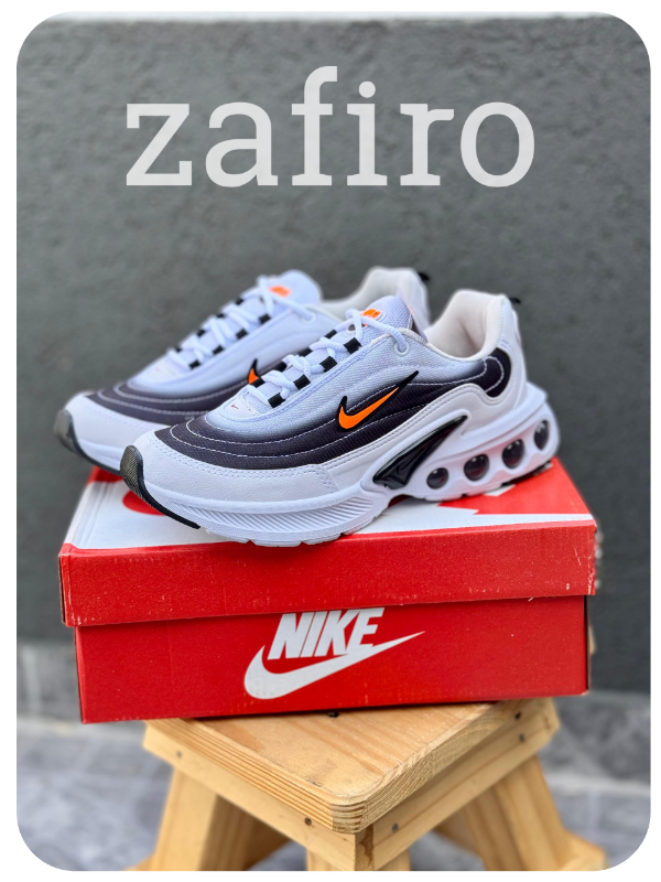 Producto - Nike DN Blanca