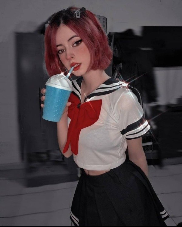 Producto - Conjunto seifuku blanco y negro, moño rojo - 1