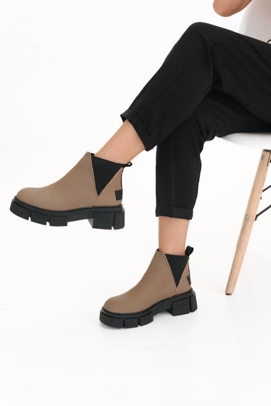 BOTA IRENE STONE