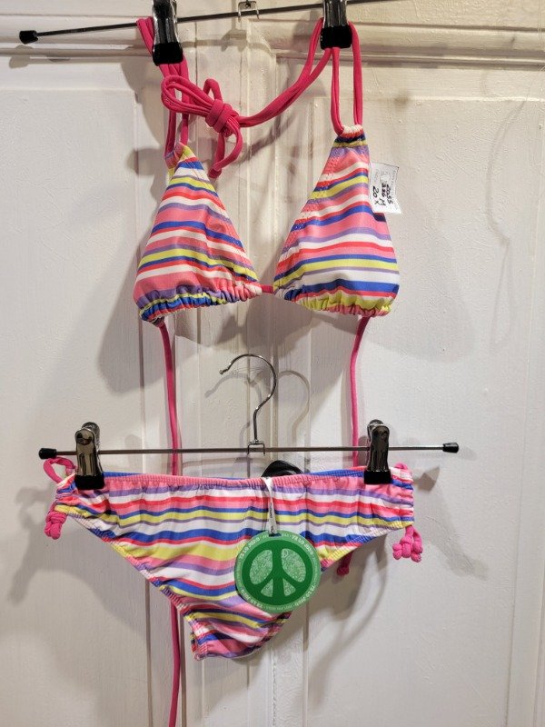 Producto - Bikini TE LO JURO rayada Nueva Con etiqueta Talle 12/14 años - PRECIO: 20X