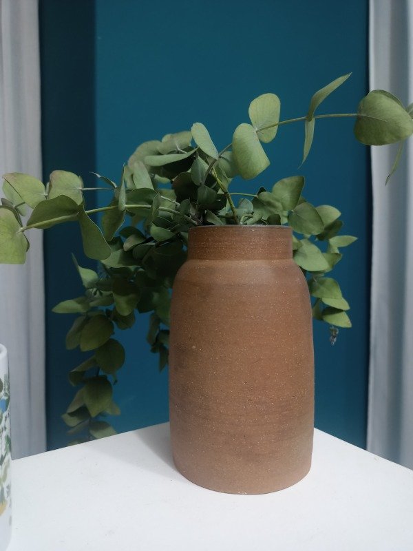 Producto - Florero pasta chocolate mediano - Nuda Cuerpo de Barro