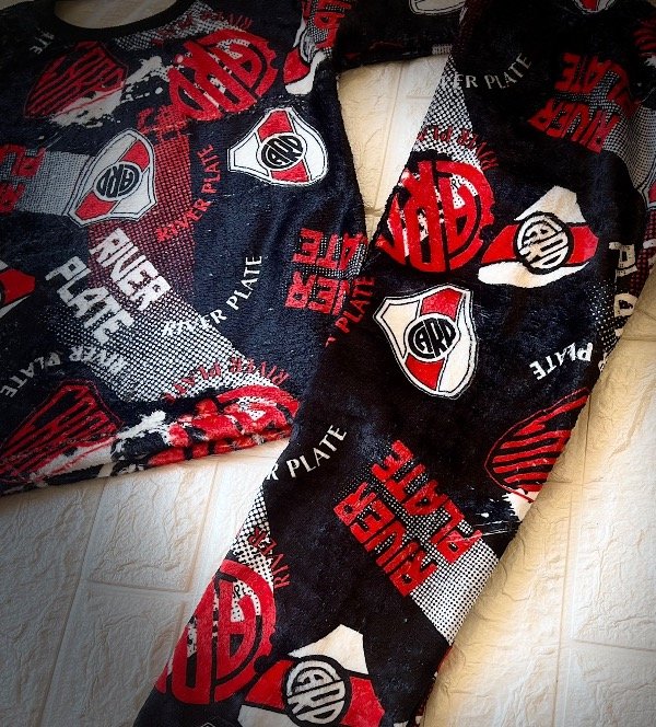 Producto - RIVER PLATE POLAR SOFT (invierno)