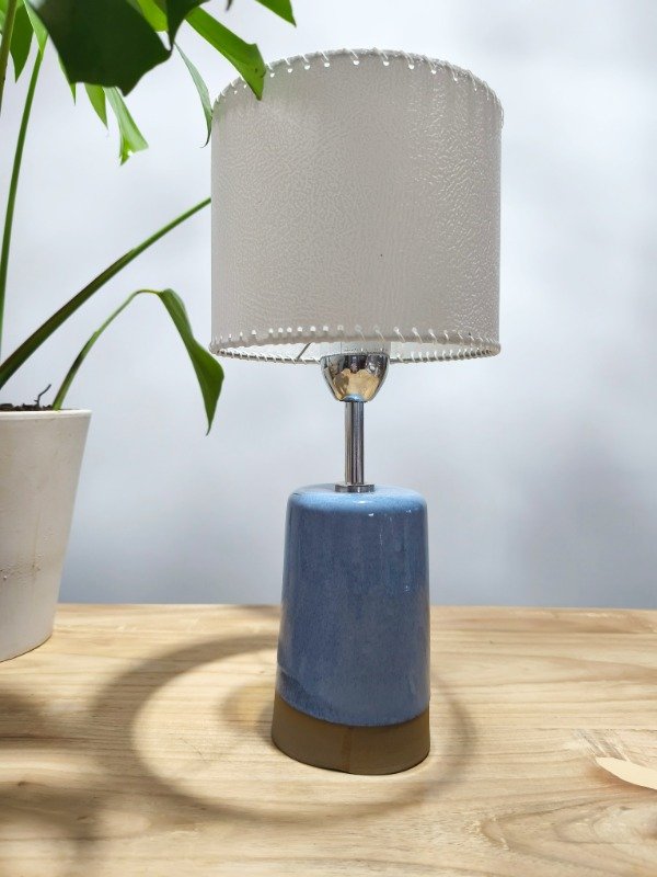 Producto - Lámpara gres celeste/lavanda