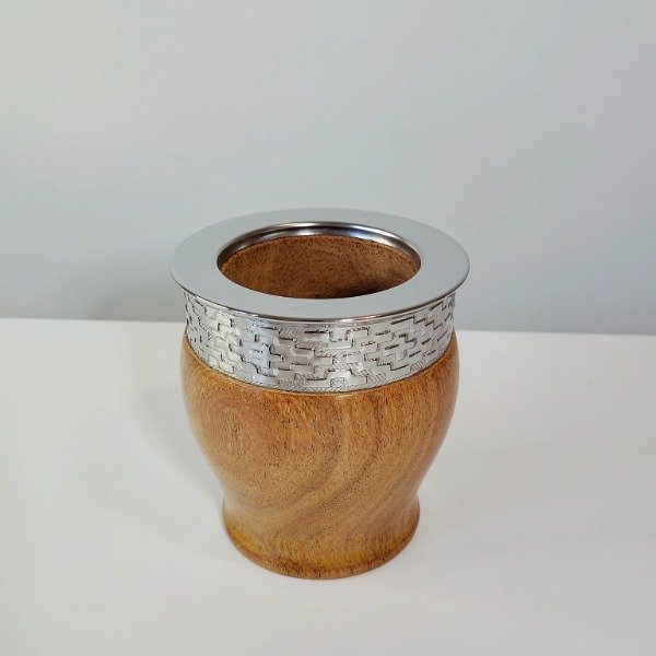 Producto - IMPERIAL DE MADERA ALGARROBO CON FLEJE DE ACERO INOXIDABLE - 1