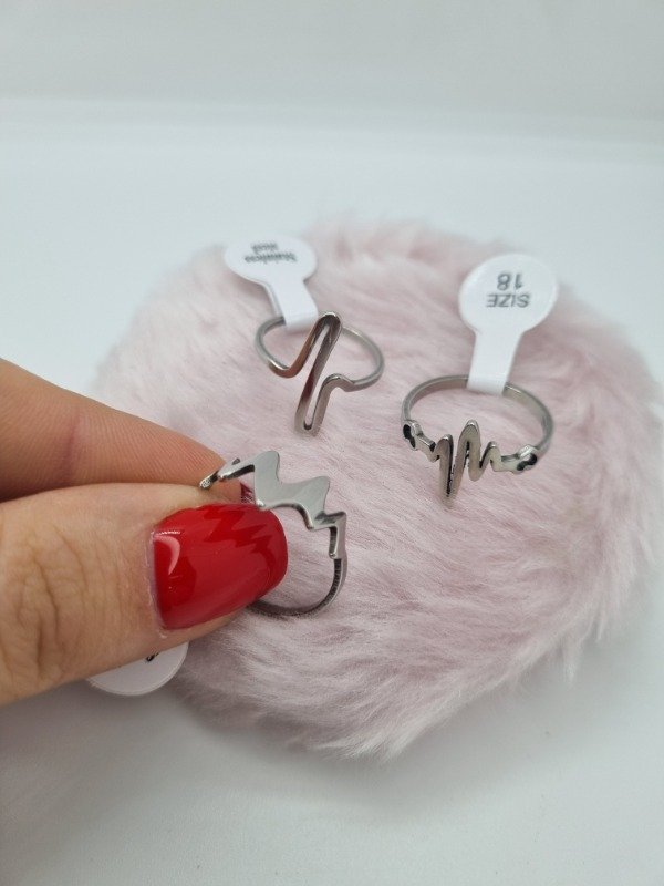 Producto - Anillos acero quirúrgico x3 surtidos forma ond