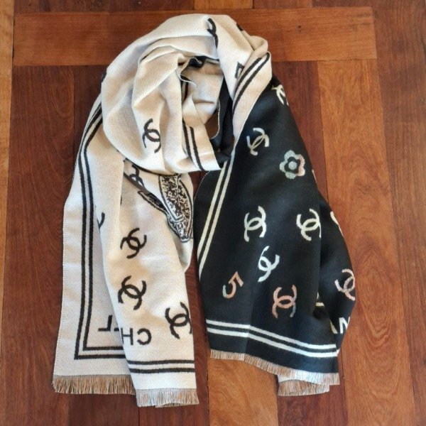 Producto - Bufandon de lanilla CH