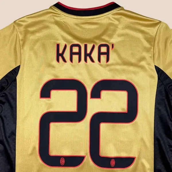 Producto - Camiseta Milán Retro Dorada 2014 Kaká IMPORTADA