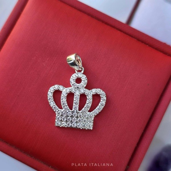Producto - Dije italiana corona con piedritas blancas