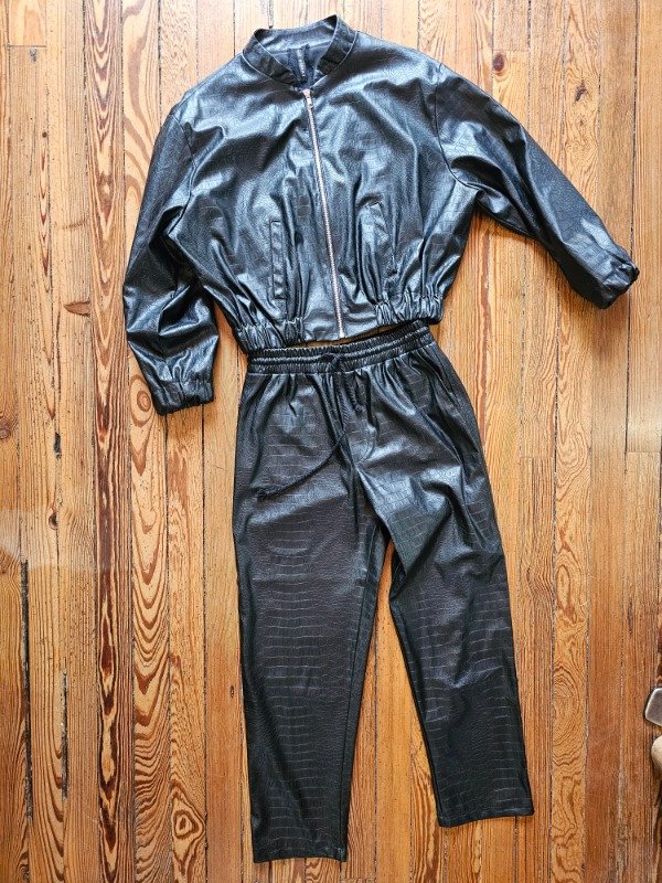 Producto - Conjunto Sol Pisani Cuero Sintético Negro t.2