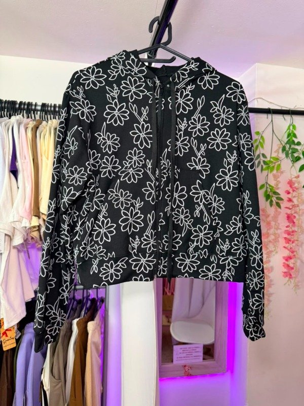 Producto - Campera Darlon Floreada - 4