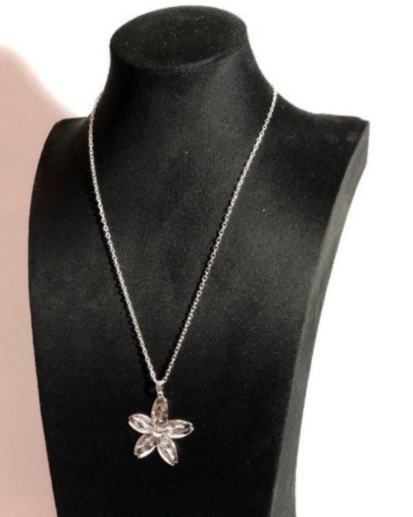 Producto - Collar Floricienta