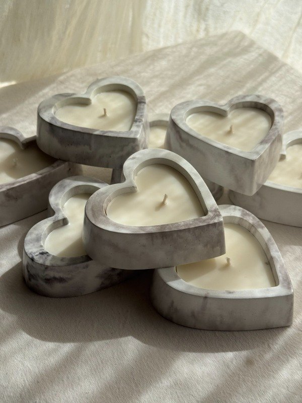 Producto - Velas corazón marmolado blanco y marrón - 55 disponibles - 2
