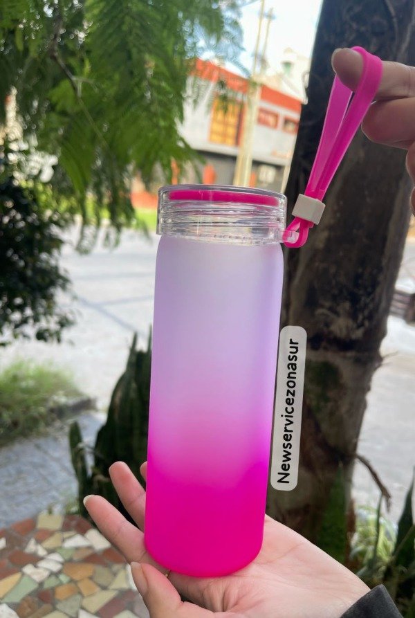 Producto - BOTELLA ESMERILADA ROSA