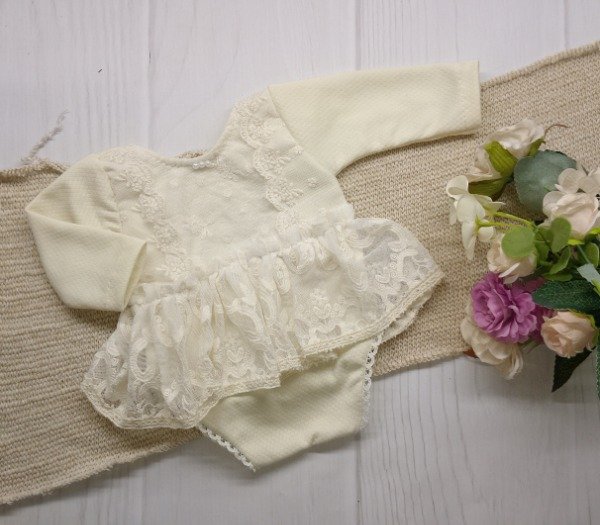 Producto - Body Puntilla Amarillo Pastel NB