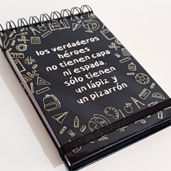 Producto - Anotador 10x15cm Docente-Frase Héroes - 1