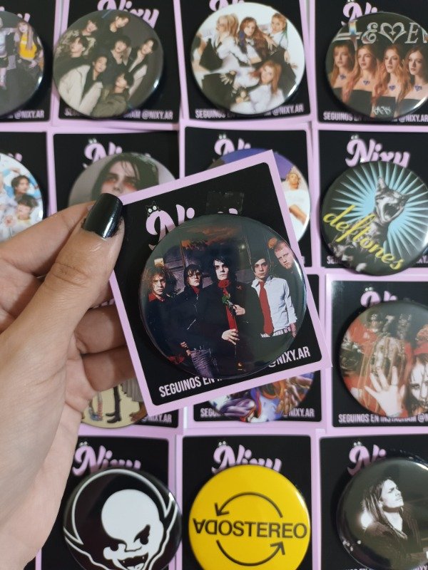 Producto - Pin My Chemical Romance Revenge Era