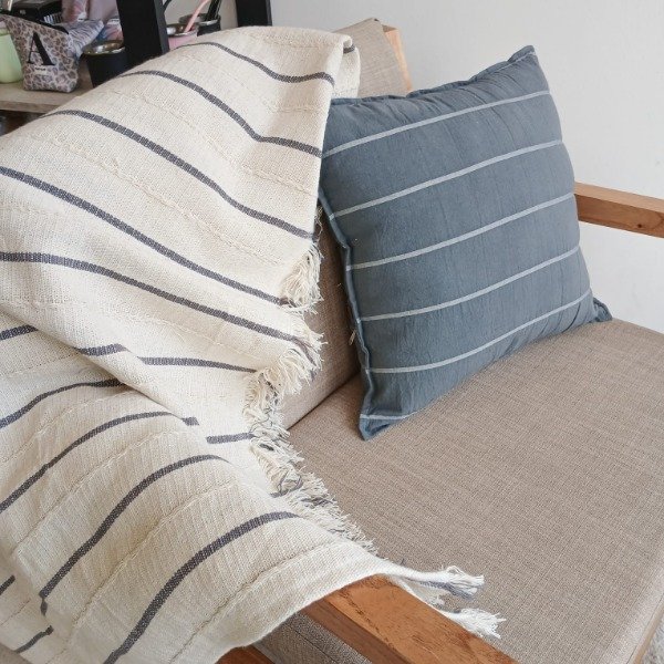 Producto - Manta Tejida Marroquí - Pie de Cama o Sillón