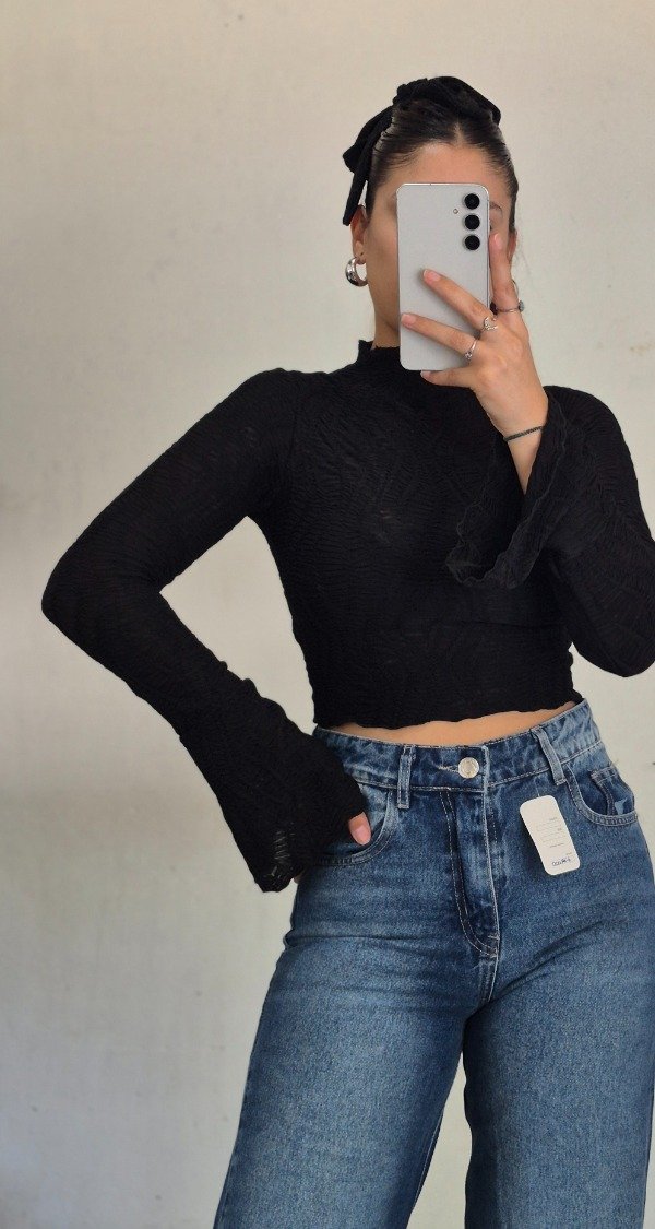 Producto - Polera Alma crochet tul