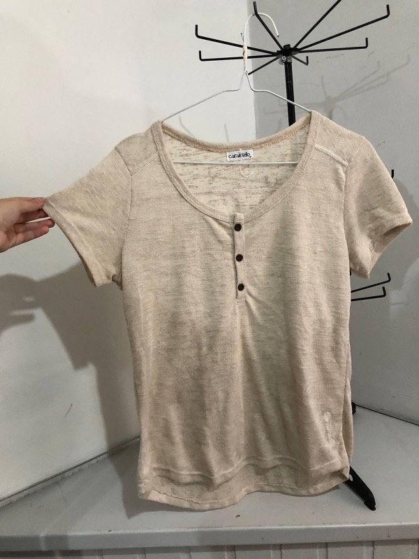 Producto - Remera finita //caramelo// talle M