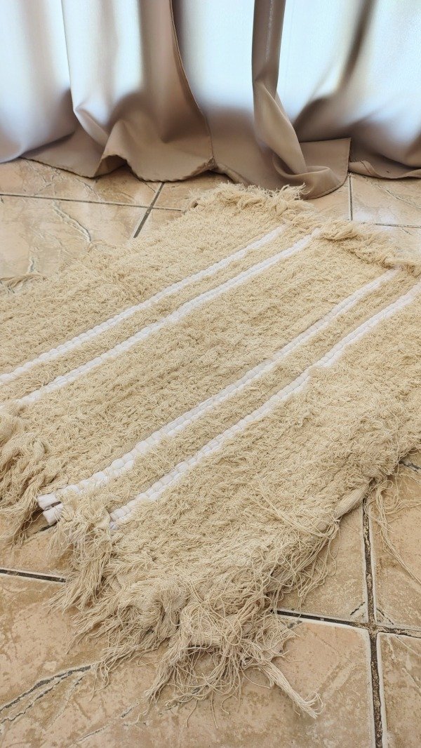 Producto - Alfombra Markeb Rayas Blancas 60cm