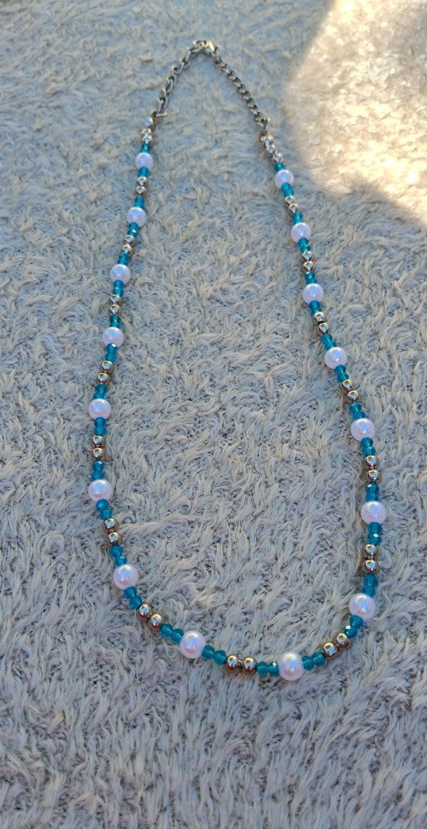 Producto - Choker Cristales de Roca,perlas y pelotitas de níquel