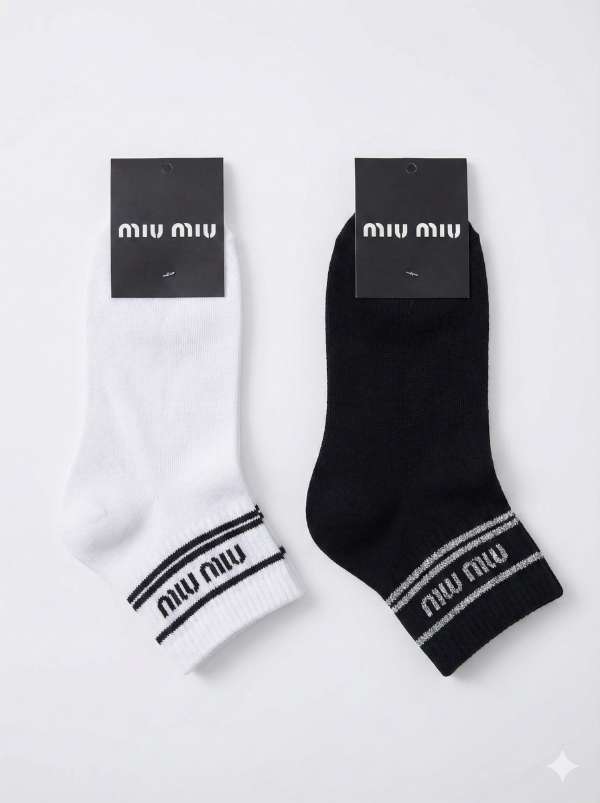 Producto - PACK MEDIAS SURTIDAS MIU MIU . X 12 UNIDADES