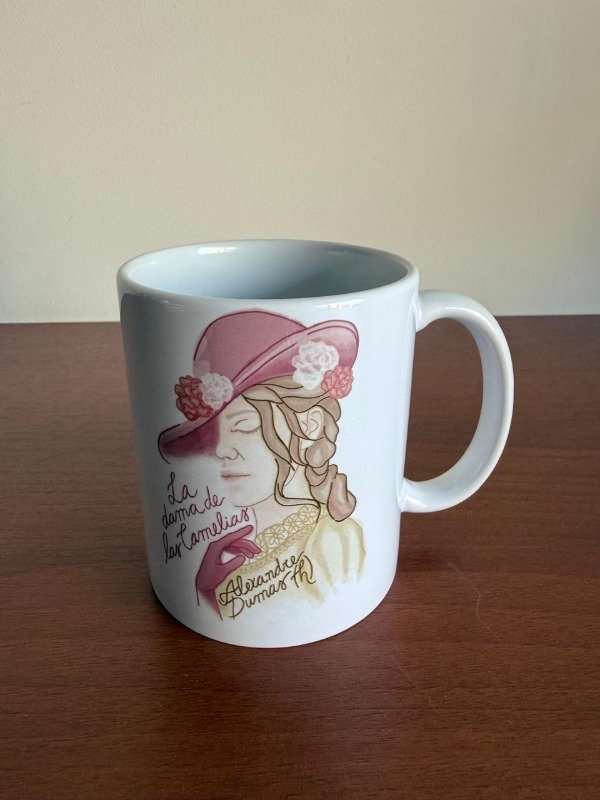 Producto - Taza/ La Dama de las Camelias