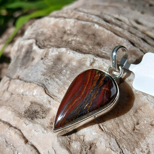 Producto - Dije tigre de hierro gota