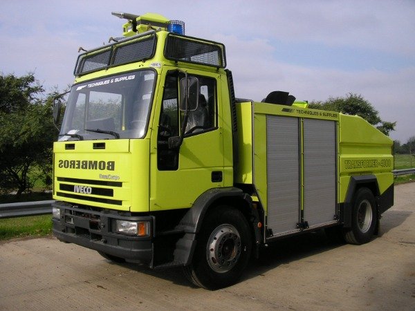 Producto - Hidrante Antidisturbios Modelo  T-4000 Sobre Iveco 170E22