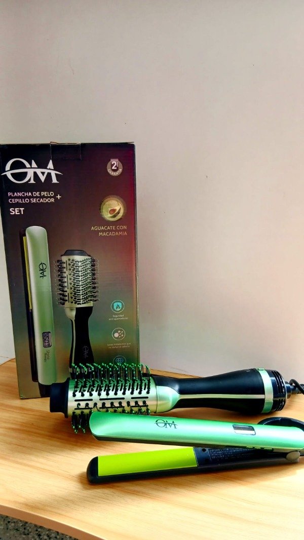 Producto - Cepillo alisador+planchita