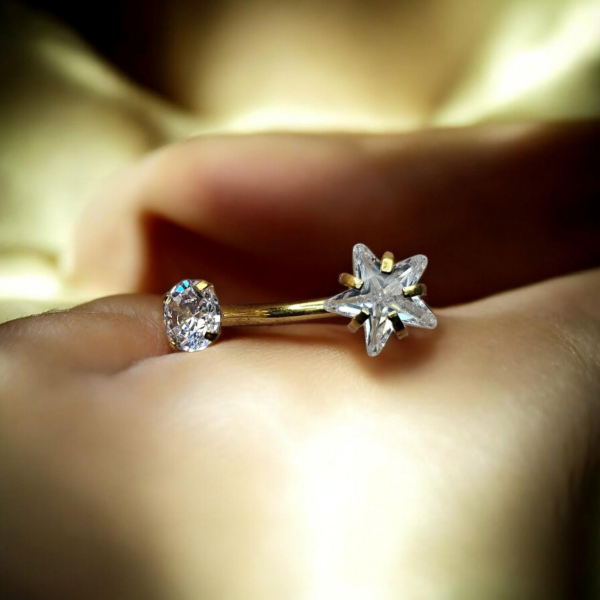 Producto - Ombligo dorado estrella blanco