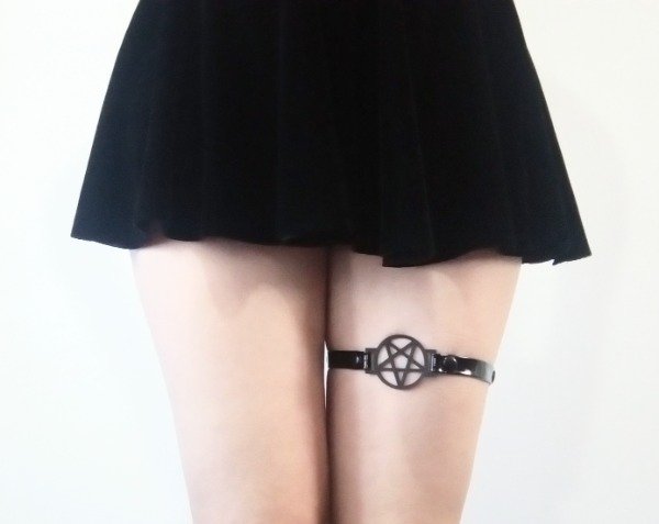 Producto - Garter Pentagram 3D