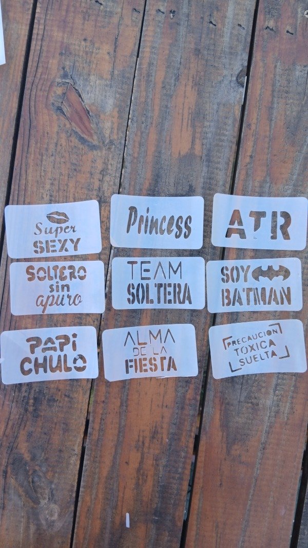 Producto - Stencil reutilizables FRASES X 9 unidades