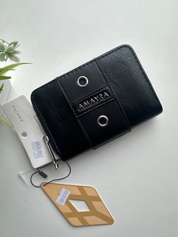 Producto - Billetera Mini Tacha Negra