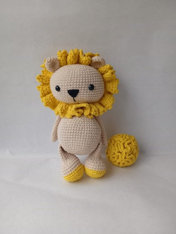 Producto - Muñeco Amigurumi Leon- Amarillo