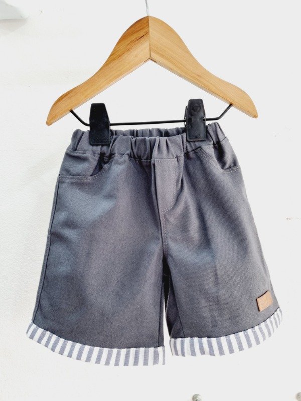 Producto - Short Clasico rayado