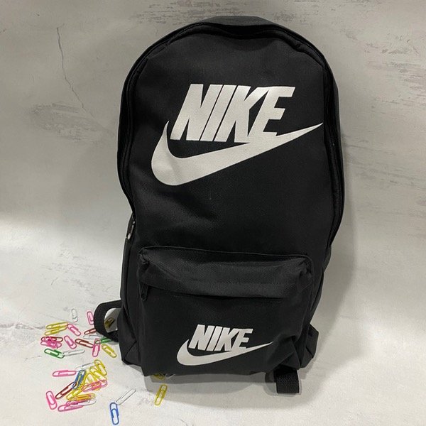 Producto - Mochila negra Nike
